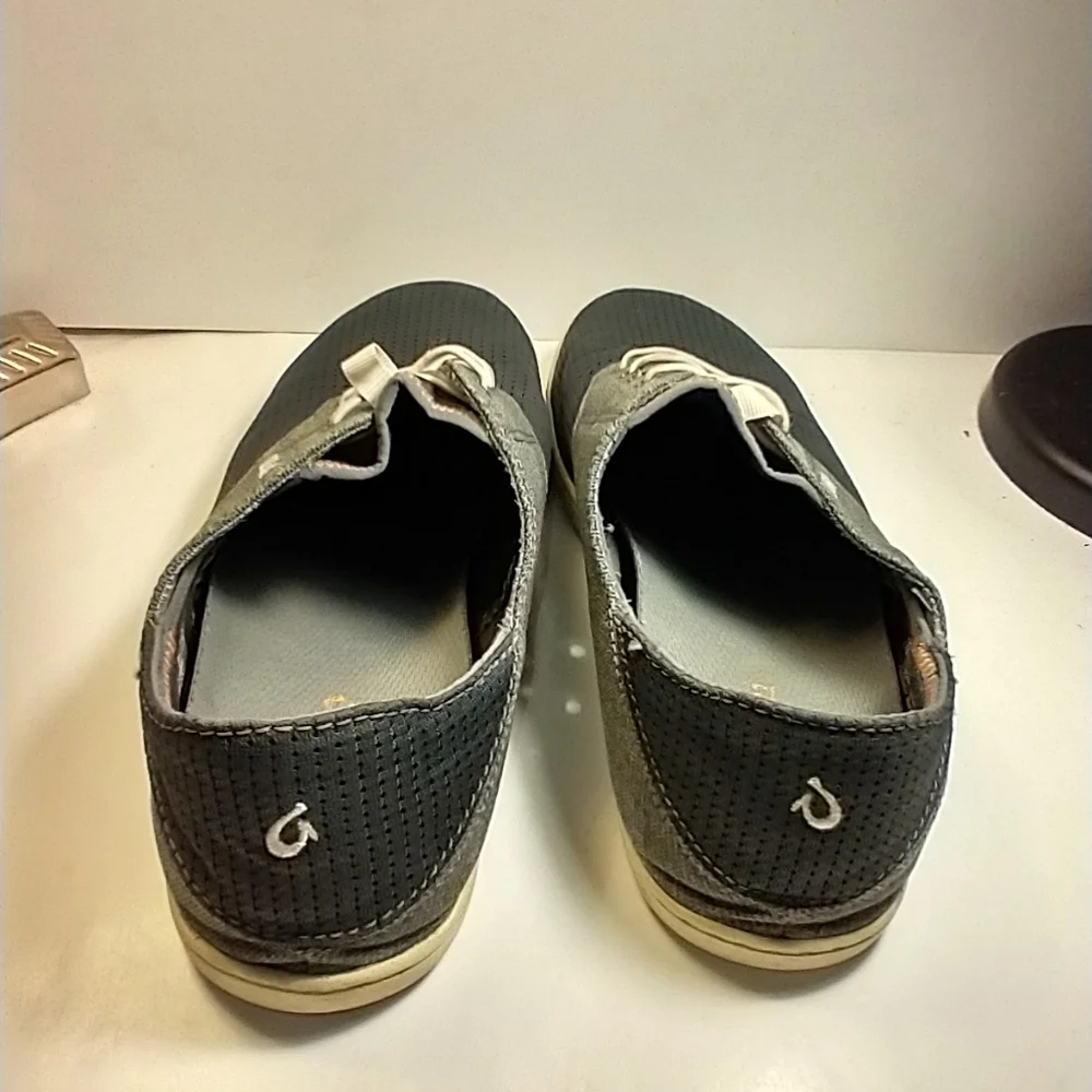 Olukai Nohea Moku No Tie Pull On Boat Shoes Sneakers Men's sz 10.5.